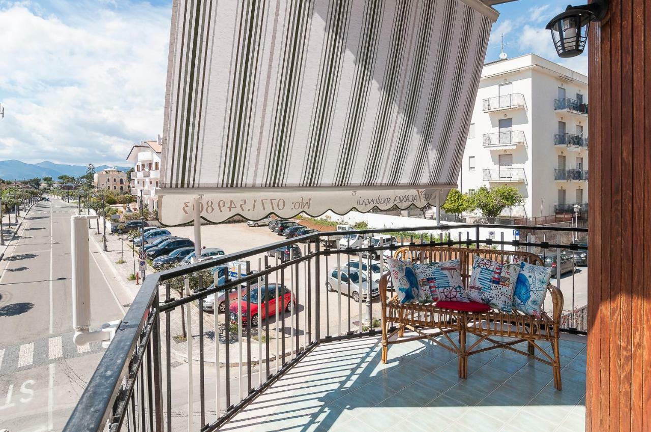 Casa Vacanza Flora Apartment Sperlonga Exterior photo
